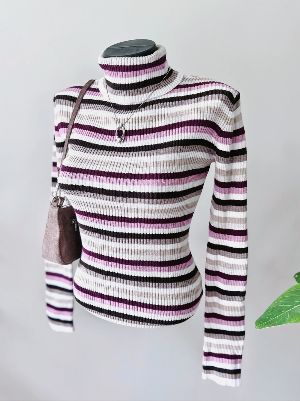 Vintage 2007 Denver Hayes | 100% Cotton Striped Brown & Pink Turtleneck